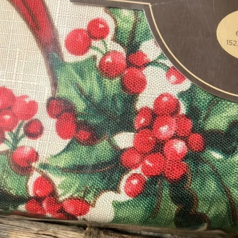 VINTAGE KMART TRIM A HOME HOLLY LEAVES BERRIES & RED RIBBON CHRISTMAS TABLECLOTH